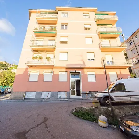 Castelletto - Appartamento+P. Auto : La Funicolare Génova Exterior foto