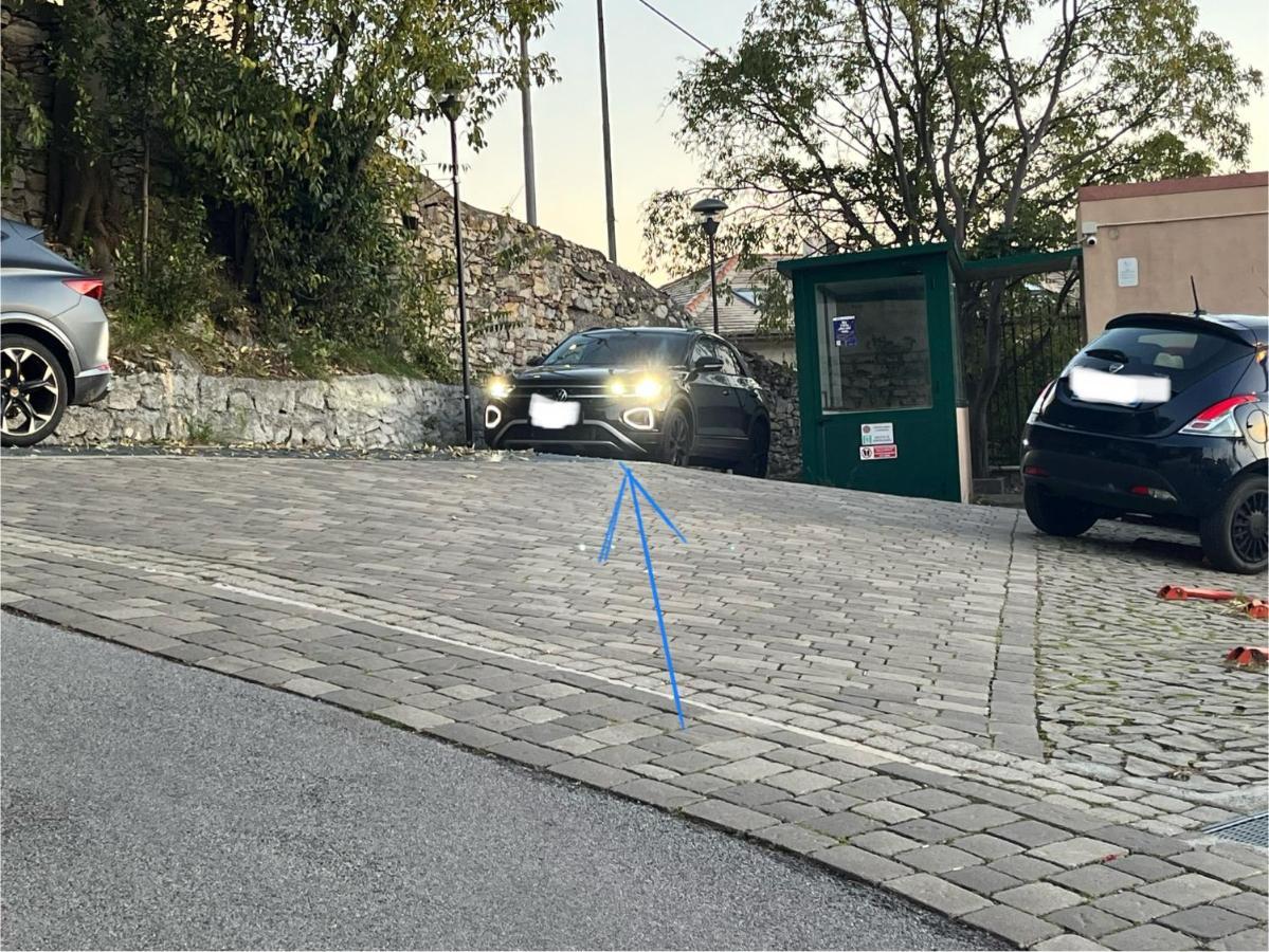 Castelletto - Appartamento+p. Auto : La Funicolare Appartamento *